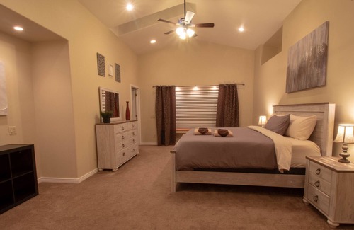 Flagstaff Cabin | Dream Home with HOT TUB Backing Forest!