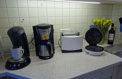 Haffkrug Apartment | Dream sea view apartment i. d. 1st row, underground parking, pool u. beach chair