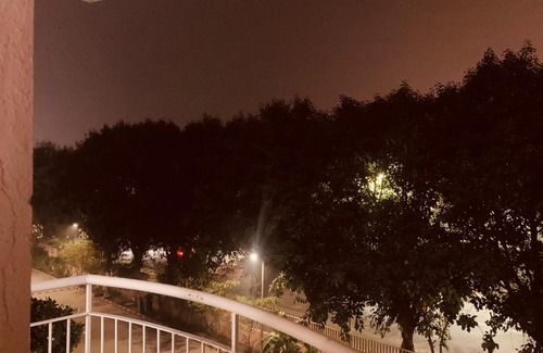 Noida Hotel | DreamCapture Homestays