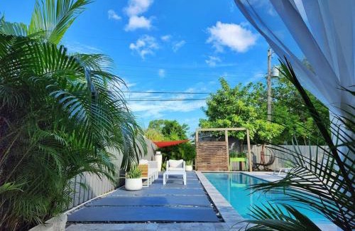 Central Fort Lauderdale House | DreamHouse with Heated Pool