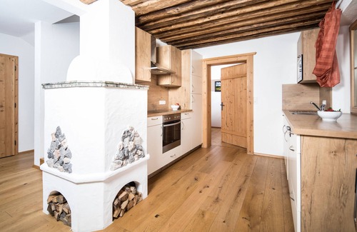 Helfenstein House | Dreamlike double chalet for up to 20 people in a quiet central location!