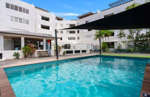 Cairns North Apartment | Drift at The Edge