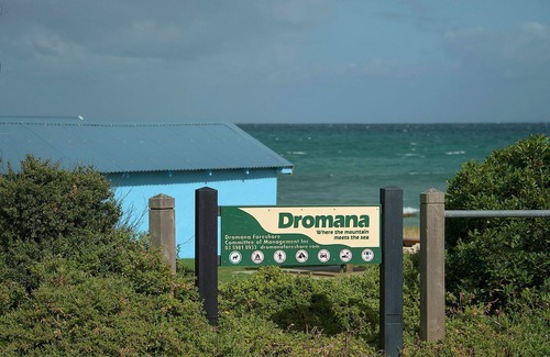 Dromana House | DROMANA BEACH COTTAGE