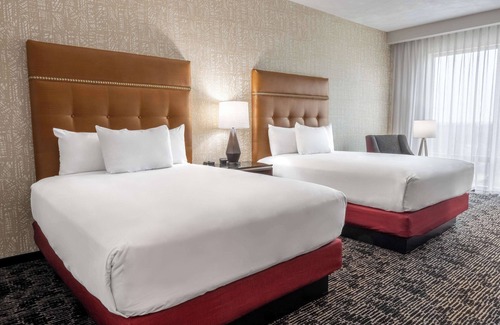 College Station Hotel | Drury Plaza Hotel College Station