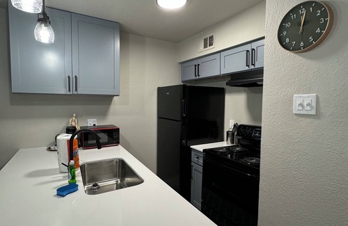 Park Central Apartment | DT Dallas Cozy Abode 1BD