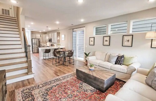 Chattanooga House | DT Southside Chattanooga-Rooftop/whole home
