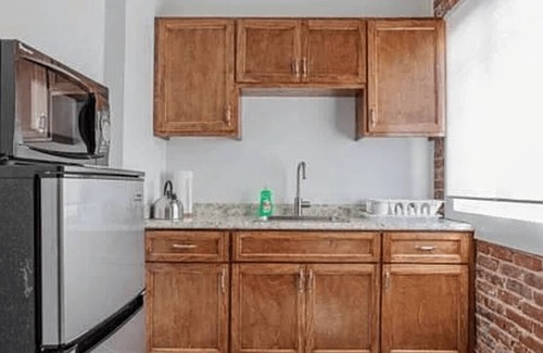 Downtown Los Angeles Apartment | DTLA Studio close to the Crypto Arena