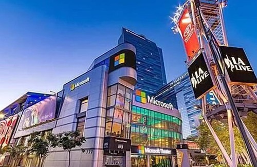 Downtown Los Angeles Apartment | DTLA Studio close to the Crypto Arena