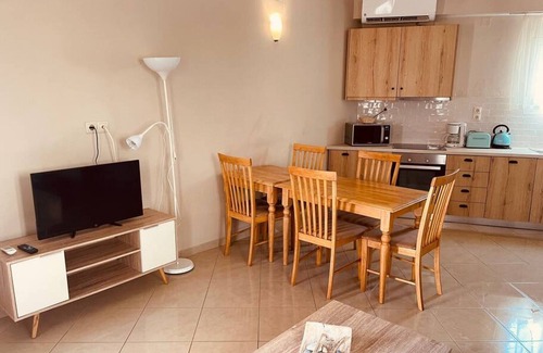 Platanias Town Villa | Du Sud Star Villa - 40meters to beach. Sleeps 8.