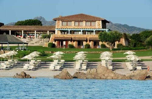 Puntaldia Hotel | Due Lune Puntaldia Resort & Golf