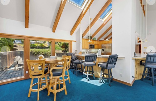 Saunders Lake House | Dune rider’s and fisherman’s PARADISE!
