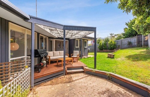 Ocean Grove House | Dune Views Beach House, Gas Fire. Ocean Grove