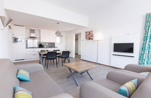 Ouddorp House | Dune Villa in Ouddorp near the Beach