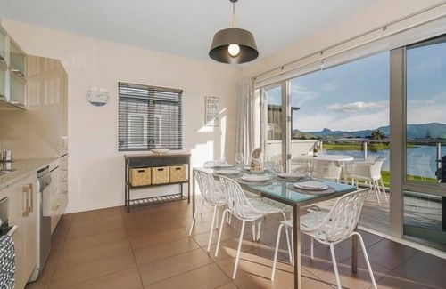 Matarangi Apartment | Dunes Lake View Apartment