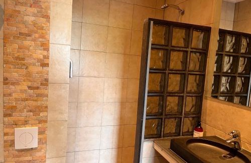 Drunen Bed & Breakfast | Dunez men only resort