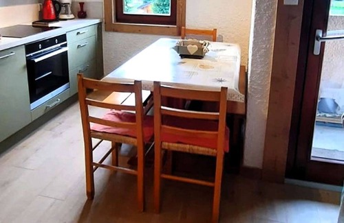 Les Gets Apartment | Duplex 2 BR, Sleeps 6 - Steps to Lift, Quiet Area, Garage, Forest Views