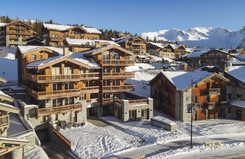 Les Eucherts Apartment | Duplex 200m², full services 4 *, 5 bedrooms, 4 bathrooms/d, south balcony and 3 parking spaces