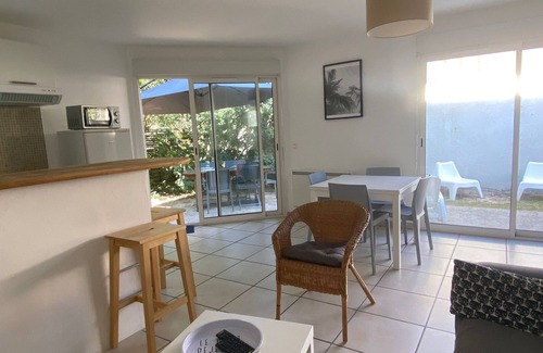 Lacanau-Ocean House | DUPLEX 65M2 BEACH EDGE WITH PLACE PRIVATE PARKING IDEAL VACANCES WITHOUT CAR