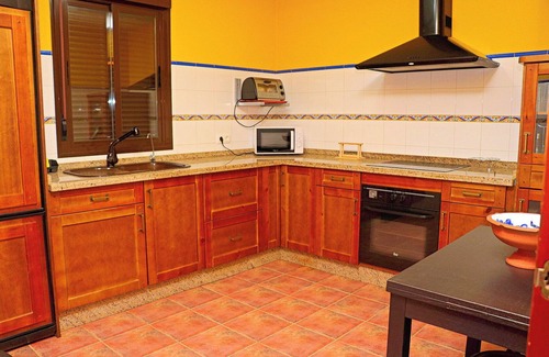 Conil de la Frontera City Center Apartment | Duplex Apartment for 6 in Conil centre