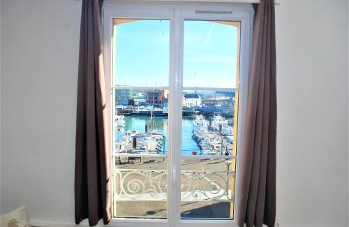 Dieppe Apartment | Duplex avec Vue sur le port de plaisance