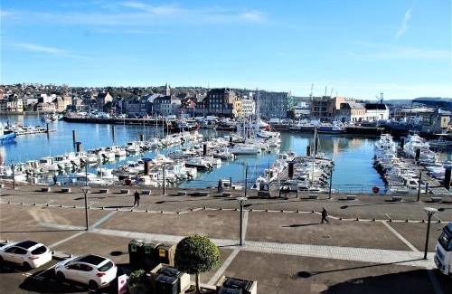 Dieppe Apartment | Duplex avec Vue sur le port de plaisance