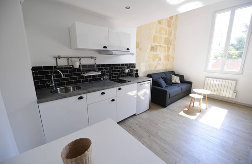 Bordeaux Sud Apartment | ★ DUPLEX ★ DESIGN ★ PARKING (optional) ★ SWEETHOMEBORDEAUX