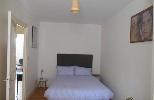 Boulogne-sur-Mer Apartment | Duplex face plage avec terrasse, 3 ch, 2 sdb, WiFi, ménage inclus - FR-1-376-113