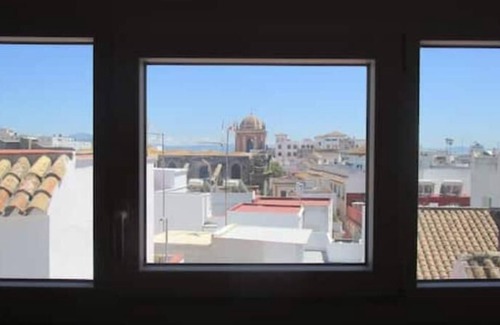 Tarifa Apartment | Duplex in Calm Area of the Old Town