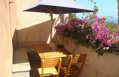 Rogliano House | Duplex(Link-up) in beautiful house of character brings down and sea view