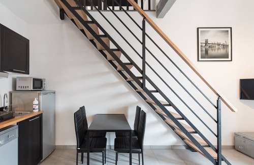 Villette - Maisons Neuves Apartment | Duplex Paul Bert Apt C - 10mn Part-Dieu station