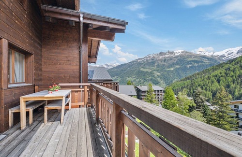 Grimentz Ski Chalet | Duplex Piste Rouge by Mrs Miggins