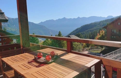 Puy-Saint-Vincent Apartment | Duplex T5 3* 8/10 pers at 1800m at the foot of the slopes.