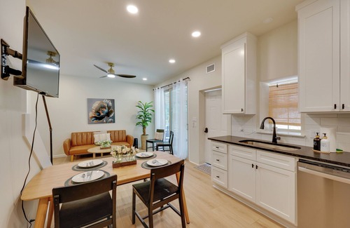 Jessieville House | Duplex w/Furnished Patio Near Lake Ouachita!
