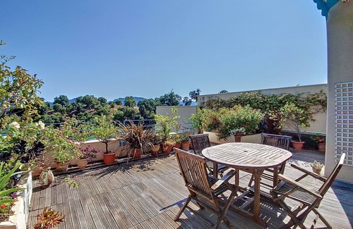 Mandelieu-La-Napoule Apartment | Duplex with terrace & unobstructed view - Private estate in Mandelieu