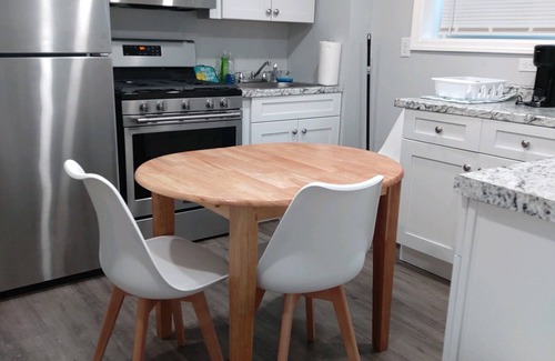 Seaside Heights Apartment | Dupont Beach House A