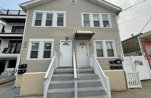 Seaside Heights Apartment | Dupont Beach House A