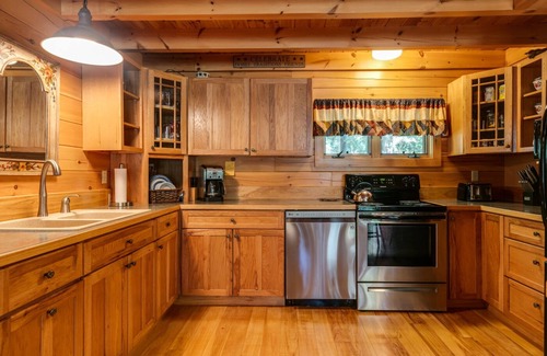 Arnot House | Eagle Bend Lodge-center of Pine Creek Rail Trail