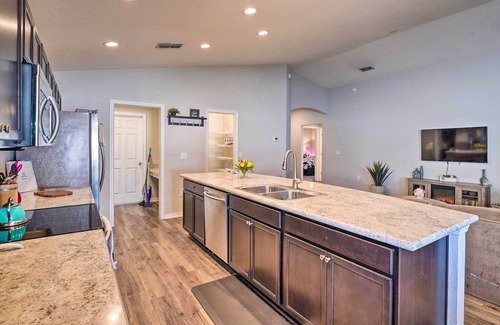 Eloise House | Eagle Lake Home < 7 Mi to Legoland!