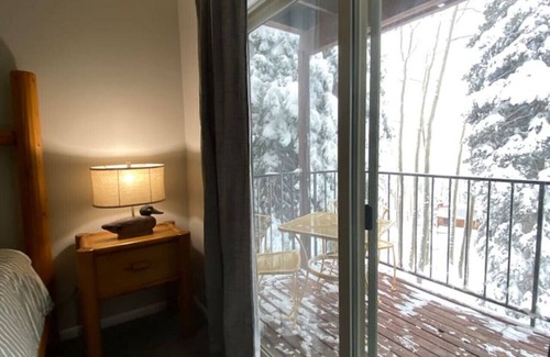 Beaver Condo | Eagle Point Ski Resort Nº9 Wooded Ridge Condos