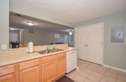 Auburn Condo | Eagle's Edge in Auburn 2BR/2BA Condo 1/2 mile to AU Campus, sleeps 4!