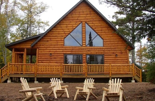 Land O Lakes House | Eagle's Nest Cabin at Pinestone Crossing