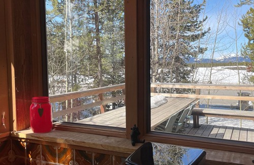 West Yellowstone House | Eagle's Nest in Town of West Yellowstone