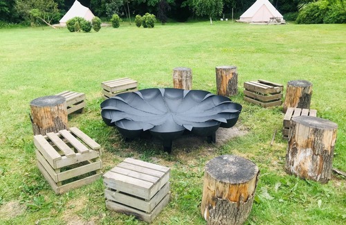 Guisborough RV Rental | Eartha, a furnished bell tent in field and woodland surroundings