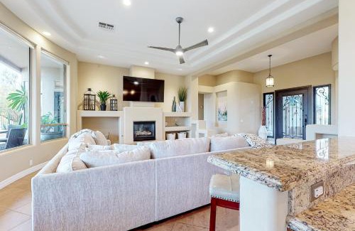 Black Mountain Shadows House | East Horizon Sanctuary