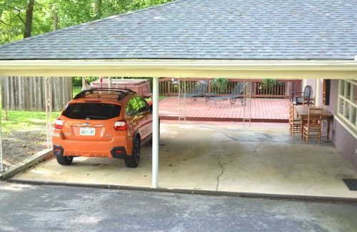 Inglewood House | East Nashville River Retreat, Hot tub, Minutes from 5points and Downtown