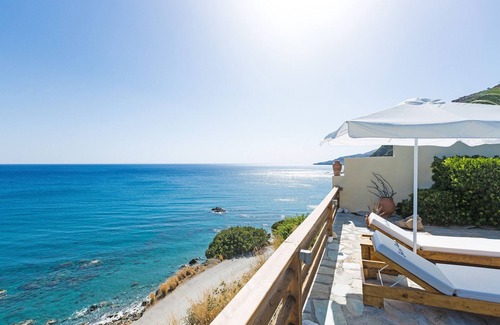 Agios Vasileios Villa | East of Preveli-Chryssa, beach villa, south Crete
