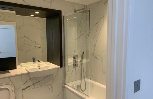 Birmingham City Centre Apartment | East Timber Yard
