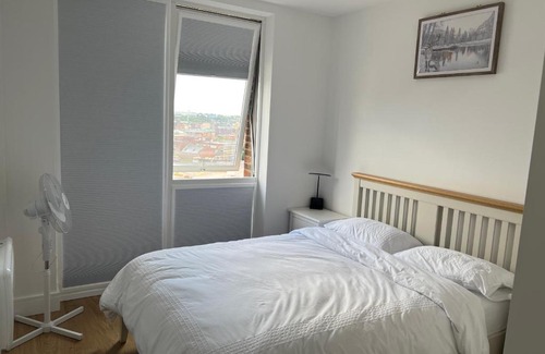 Birmingham City Centre Apartment | East Timber Yard