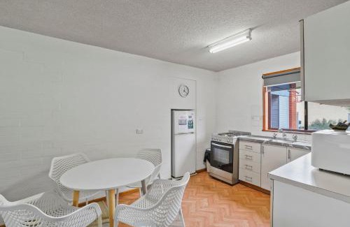Port Fairy House | Eastern Beach Unit 1
