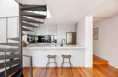 South Melbourne Apartment | Eastern Road South Melbourne